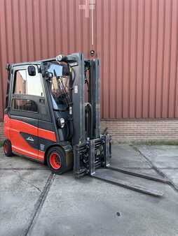 4-wiel elektrische heftrucks-Linde-E30HL-01/600