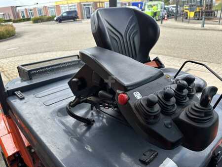 Elektromos 4 kerekű 2018  Toyota 8FBMT50 (10)