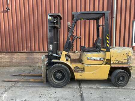 Dízel targoncák 2000  CAT Lift Trucks DP35K (2)