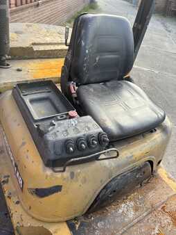 Diesel Forklifts 2000  CAT Lift Trucks DP35K (8)