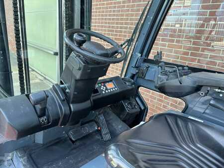 Elektromos 4 kerekű 2016  Toyota 8FBMT50 (8)