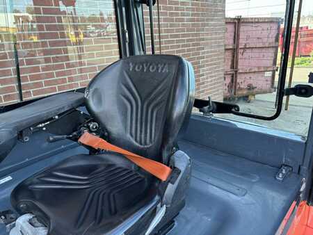 Elektromos 4 kerekű 2016  Toyota 8FBMT50 (7)