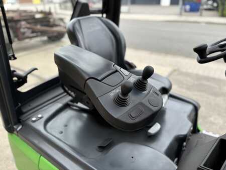 65818_474-10.jpg?v=1761539136