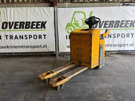 Stacker stå på  Jungheinrich ERE 225 (4)