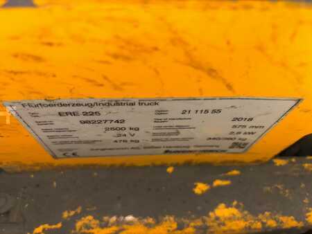 Stacker stå på  Jungheinrich ERE 225 (8)