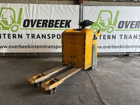 Stacker stå på  Jungheinrich ERE 225 (4)