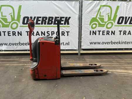 VZV s plošinou pro řidiče 2017  Linde T25SP-02 (5)