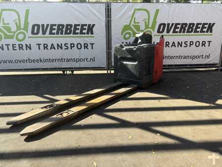 Stacker stå på  Linde T20 SP (4)