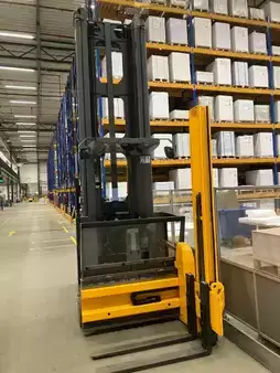 Vertikální vychystávací vozík 2016  Jungheinrich EKX 514 (3)