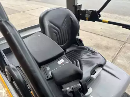 Elektro 3 Rad 2018  Jungheinrich EFG 216k (10)