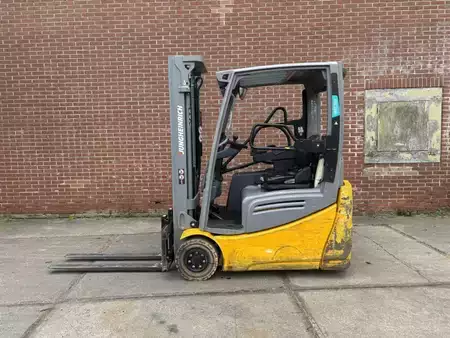 Elektro 3 Rad 2018  Jungheinrich EFG 216k (2)