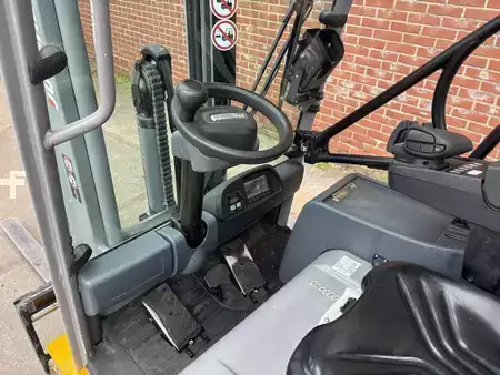 Elektro 3 Rad 2018  Jungheinrich EFG 216k (7)