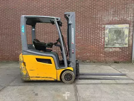 Elektro 3 Rad 2018  Jungheinrich EFG 216k (3)