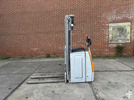 Stacker pedestre 2018  Still EXV 14 (4)