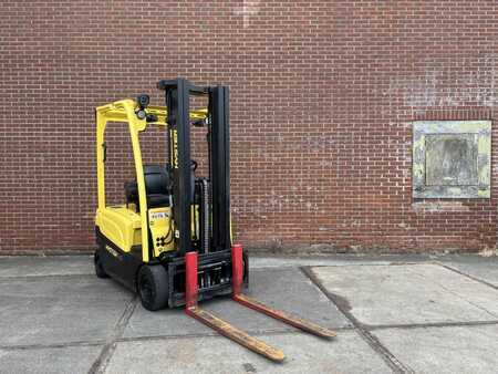 Elektro 4 Rad 2019  Hyster J1.6XN MWB (1)