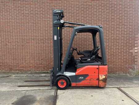 Elektro tříkolové VZV 2018  Linde E15-02 (6)