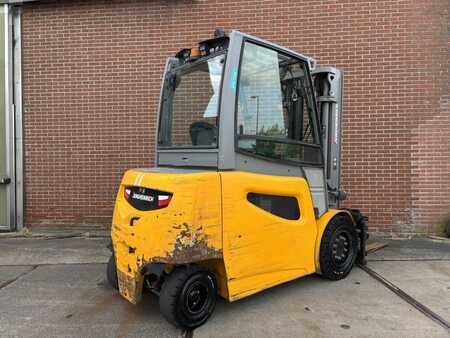 Elektromos 4 kerekű 2017  Jungheinrich EFG535K (4)