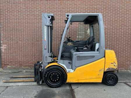 Elektromos 4 kerekű 2017  Jungheinrich EFG535K (6)