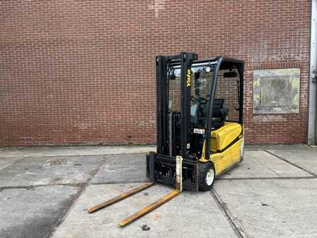 Elektrisk- 3 hjul 2022  Yale ERP16VT (4)