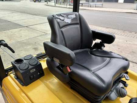 Elektro tříkolové VZV 2022  Yale ERP16VT (10)