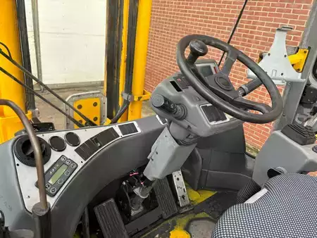 Diesel truck 2017  Kalmar DCF 80-6 (8)