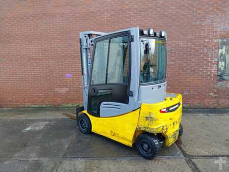 Elektromos 4 kerekű 2018  Jungheinrich EFG 320 (3)