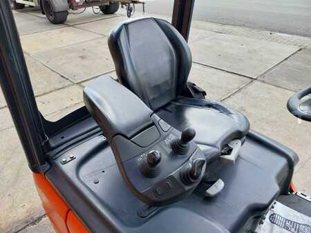 Elektro tříkolové VZV 2018  Linde E15-02 (9)