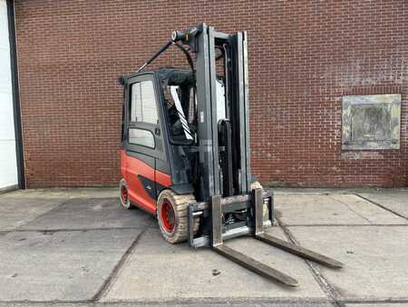 Sähkö - 4 pyör 2018  Linde E45H-01/600 (1)