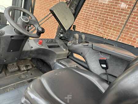 Sähkö - 4 pyör 2018  Linde E45H-01/600 (7)