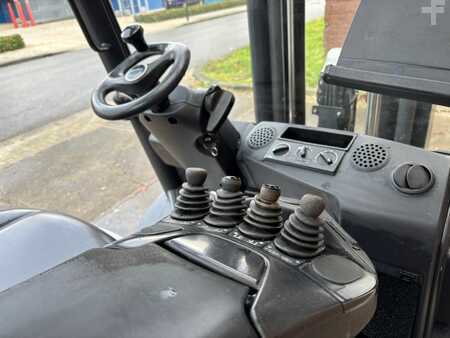 Dízel targoncák 2021  Linde H45D (9)