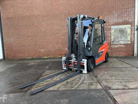 LPG VZV 2020  Linde H25T-01 (4)