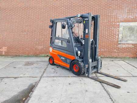 Sähkö - 4 pyör 2018  Linde E25-01 (1)