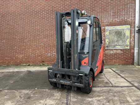 Dieselový VZV 2015  Linde H25D-02 (4)