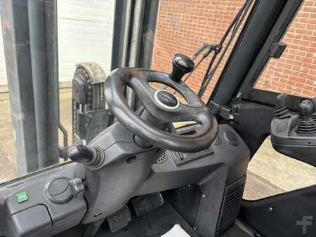 Dieselový VZV 2015  Linde H25D-02 (8)