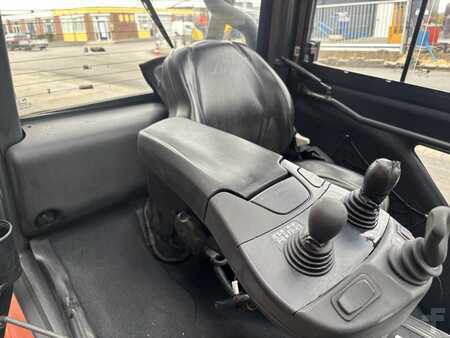 Dieselový VZV 2015  Linde H25D-02 (9)