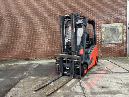 Nestekaasutrukki 2016  Linde H16T-01 (3)