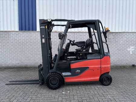 Eléctrico - 4 rodas 2014  Linde E35HL-01 (2)