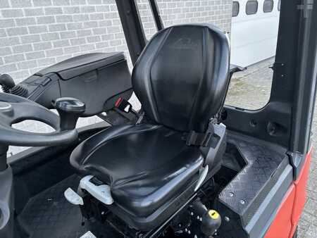 Eléctrico - 4 rodas 2014  Linde E35HL-01 (9)