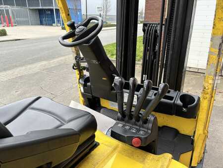 El truck - 4 hjulet 2014  Hyster J2.5XN (9)