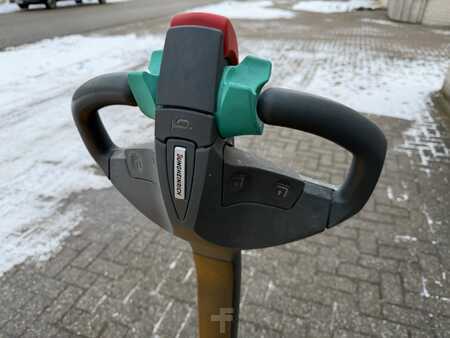 Magasemelésű béka 2020  Jungheinrich EJC 110 (7)