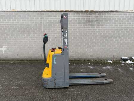 Magasemelésű béka 2020  Jungheinrich EJC110 (1)