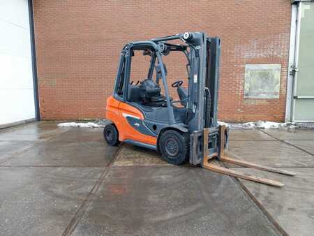 Carrelli elevatori GPL 2021  Linde H30T (1)