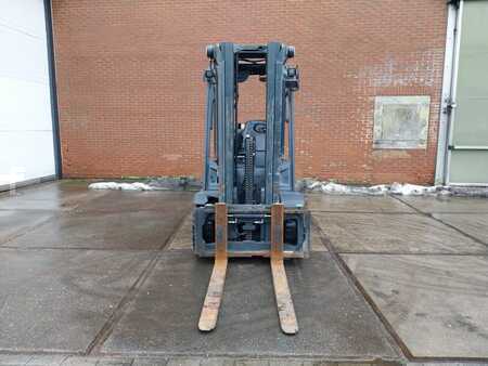 Carrelli elevatori GPL 2021  Linde H30T (4)