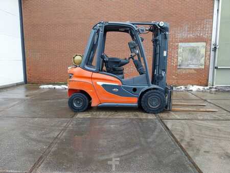 Carrelli elevatori GPL 2021  Linde H30T (5)