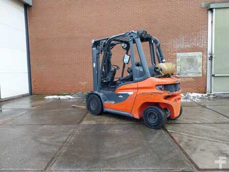 Carrelli elevatori GPL 2021  Linde H30T (6)