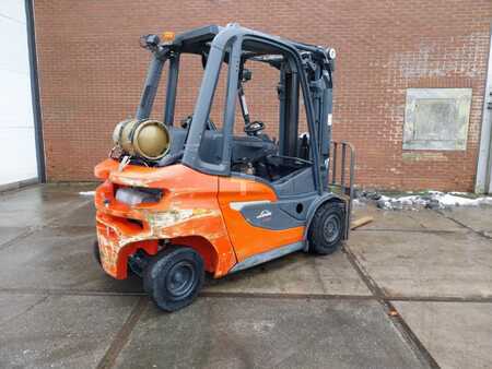 Carrelli elevatori GPL 2021  Linde H30T (4)