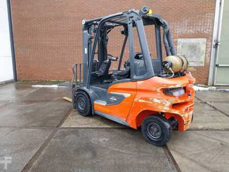 Carrelli elevatori GPL 2021  Linde H30T (6)