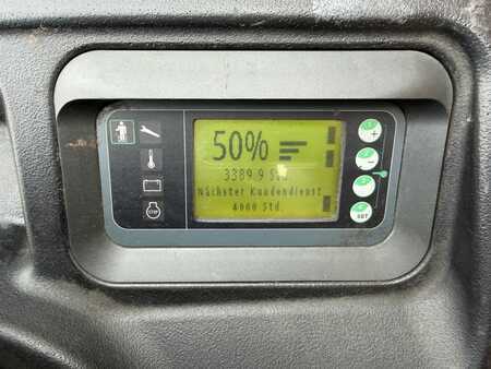 Trainatori  Linde P30C (9)