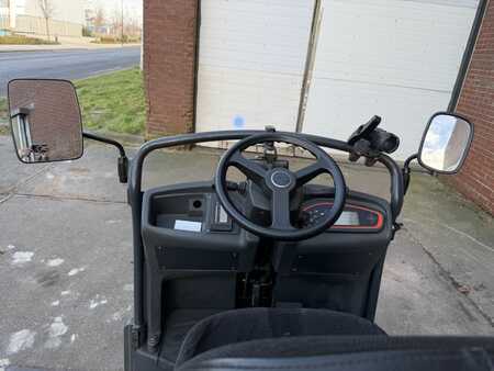 Trainatori  Linde P80 (8)