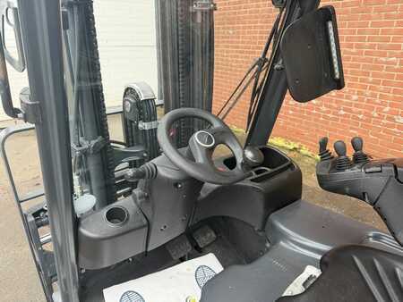 Elektrisk- 3 hjul 2018  Linde E16-02 (8)